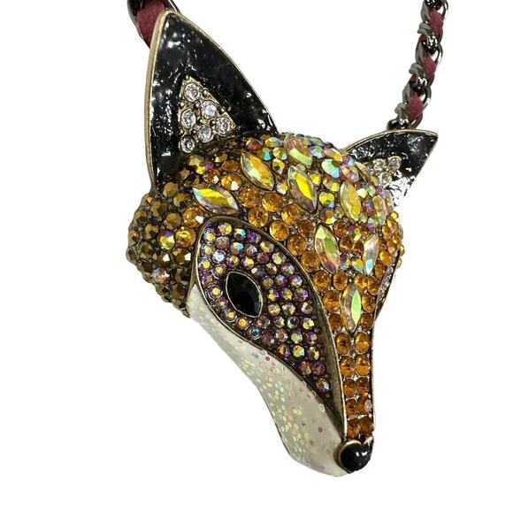 Betsey Johnson Large Crystal Fox Statement Necklace With Bird Charm New W Tags - Picture 5 of 8